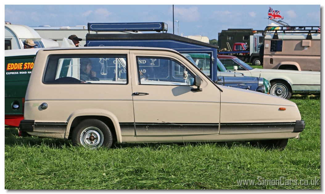 Simon Cars Reliant Rialto